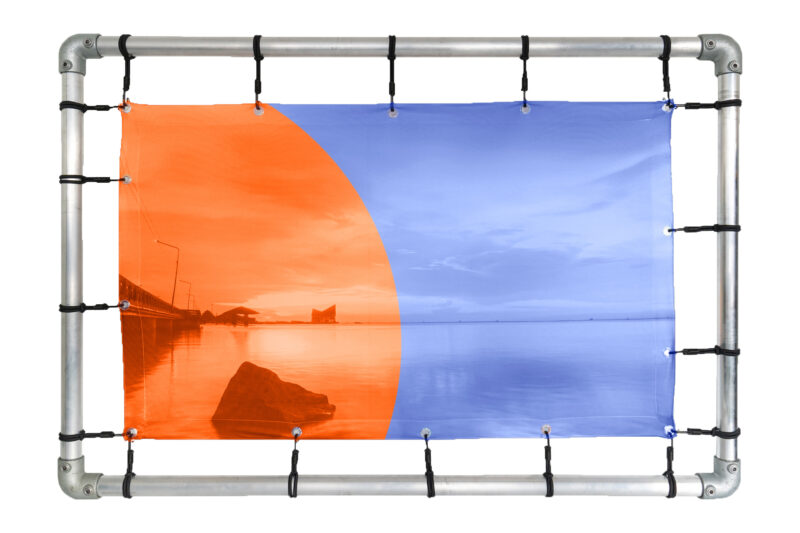 Mesh banner